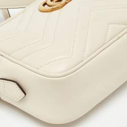 Pre Owned Gucci White Matelassé Leather GG Marmont Mini Camera Bag