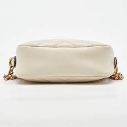 Pre Owned Gucci White Matelassé Leather GG Marmont Mini Camera Bag