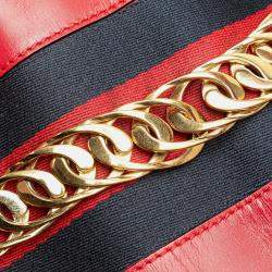 Pre Owned Gucci Red Medium Leather Sylvie Top Handle Bag