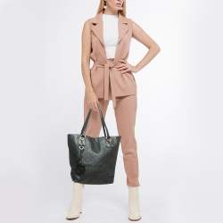 Pre Owned Gucci Black Guccissima Leather Charm Tote