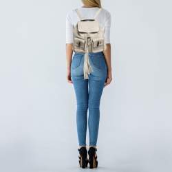 Pre Owned Gucci Off White Pebbled Leather GG Bamboo Tassel Backpack