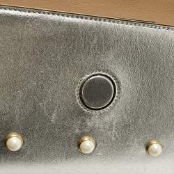 Pre Owned Gucci Silver Leather Animalier Broadway Clutch
