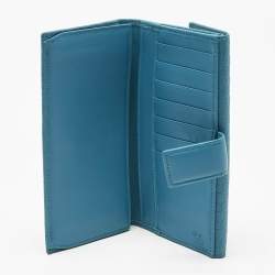Pre Owned Gucci Teal Blue Microguccissima Leather Flap Continental Wallet