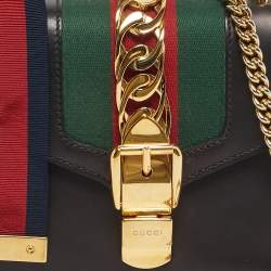 Pre Owned Gucci Black Leather Mini Web Chain Sylvie Shoulder Bag