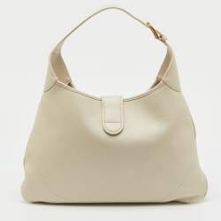 مملوكة مسبقًا Gucci White Leather Double G Large Aphrodite Shoulder Bag