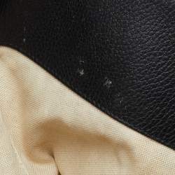 Pre Owned Gucci Black Pebbled Leather Medium Swing Tote