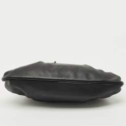 Pre Owned Gucci Black Leather Bamboo Frame Tassel Clutch