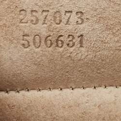 Pre Owned Gucci Cream Guccissima Patent Leather Broadway Clutch