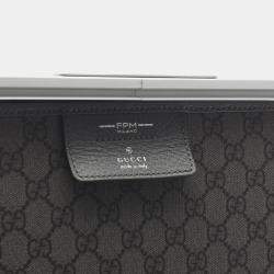 Pre Owned Gucci Gg Supreme Beauty Case Coated Canvas Handbag Gray And Silver