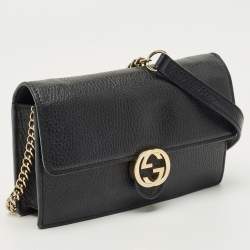 Pre Owned Gucci Black Leather Interlocking G Wallet On Chain