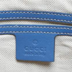 Pre Owned Gucci Blue/Beige GG Supreme Stars Canvas and Leather Flat Messenger Bag