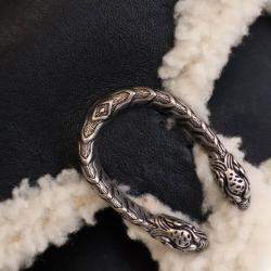 Pre Owned Gucci Mini Beige/Black Calf Leather Shearling Dionysus Top Handle