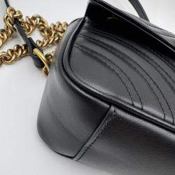 Pre Owned Gucci Black Matelasse Leather Mini GG Marmont Flap Shoulder Bag