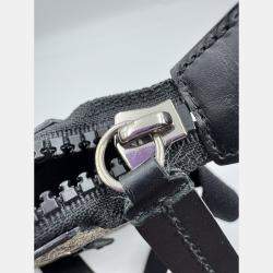 Pre Owned GUCCI GG supreme monogram black leather messenger bag