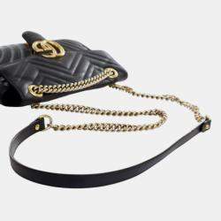 Pre Owned Gucci Black Medium GG Marmont Matelasse Leather Shoulder Bag