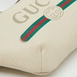 مملوكة مسبقًا Gucci Off White Leather Small Logo Web Belt Bag