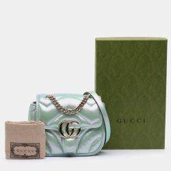 مملوكة مسبقًا Gucci Green Mini GG Marmont Matelasse Iridescent Leather Flap Crossbody