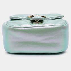 مملوكة مسبقًا Gucci Green Mini GG Marmont Matelasse Iridescent Leather Flap Crossbody