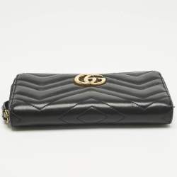 مملوكة مسبقًا محفظة غوتشي سوداء GG مارمونت كونتيننتال جلد ماتيلاسيه