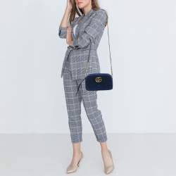 Pre Owned Gucci Blue Matelassé Velvet Small GG Marmont Camera Bag