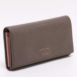 Pre Owned Gucci Taupe Leather Swing Continental Wallet