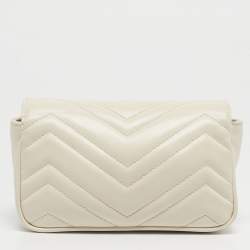 Pre Owned Gucci White Matelasse Leather Monochrome GG Marmont Chain Belt Bag 