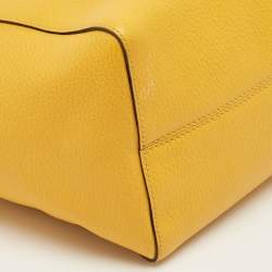 Pre Owned Gucci Mustard Leather Small Swing Tote