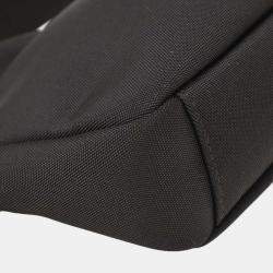 Pre Owned Gucci Black Nylon Shoulder Bag