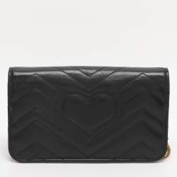 Pre Owned Gucci Black Animal Studs Matelasse Leather Mini GG Marmont Chain Clutch