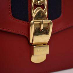 Pre Owned Gucci Small Leather Sylvie Shoulder Bag