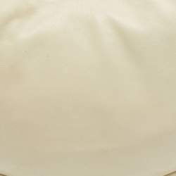 Pre Owned Gucci Off White Leather Small Duchessa Hobo