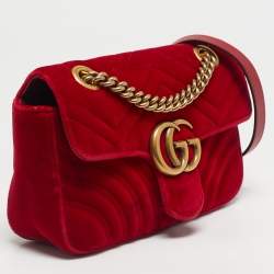 Pre Owned Gucci Red Matelassé Velvet Mini GG Marmont Shoulder Bag