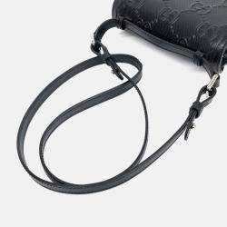 Pre Owned Gucci Black Leather GG Embossed Messenger Bag