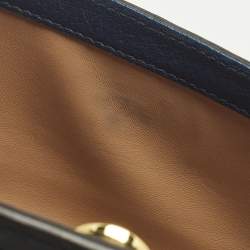 مملوكة مسبقًا Gucci Zumi Navy Blue Ostrich Leather Chain Clutch