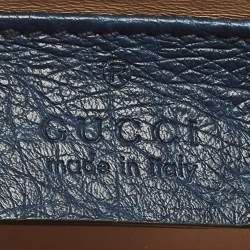 مملوكة مسبقًا Gucci Zumi Navy Blue Ostrich Leather Chain Clutch