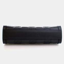 مملوكة مسبقًا Gucci Small Black Calfskin GG Slim Chain Shoulder Bag