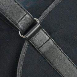 مملوكة مسبقًا Gucci Black GG Shoulder Bag