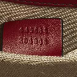 Pre Owned حقيبة كتف غوتشي إميلي صغيرة سلسة جلود غوتشيسيما حمراء