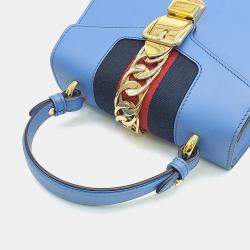 مملوكة مسبقًا حقيبة يد وكروس بودي غوتشي سيلفي جلد أزرق ميني