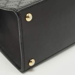 Pre Owned حقيبة يد علوية جلد غوتشيسما سوداء صغيرة قفل غوتشي