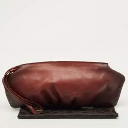 مملوكة مسبقًا Gucci Pleated Ombre Brown Leather Long Clutch