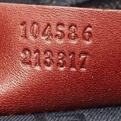 مملوكة مسبقًا Gucci Pleated Ombre Brown Leather Long Clutch