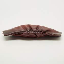 مملوكة مسبقًا Gucci Pleated Ombre Brown Leather Long Clutch