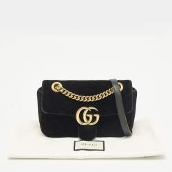 مملوكة مسبقًا Gucci GG Marmont Flap Mini Black Matelassé Velvet Shoulder Bag