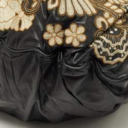 مملوكة مسبقًا Gucci Embroidered Hysteria Black Leather Hobo