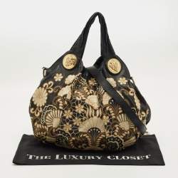 مملوكة مسبقًا Gucci Embroidered Hysteria Black Leather Hobo