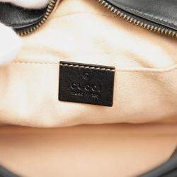 مملوكة مسبقًا حقيبة كروس بودي غوتشي جلد ماتلاسي جي جي صغيرة سوداء