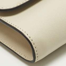 مملوكة مسبقًا حقيبة غوتشي ديانا مينى جلد بيج بيد علوية