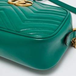 Pre Owned حقيبة كاميرا غوتشي جلد أخضر ماتيلسه GG صغيرة