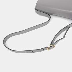 مملوكة مسبقًا حقيبة كتف غوتشي حلقة GG جلد رمادي